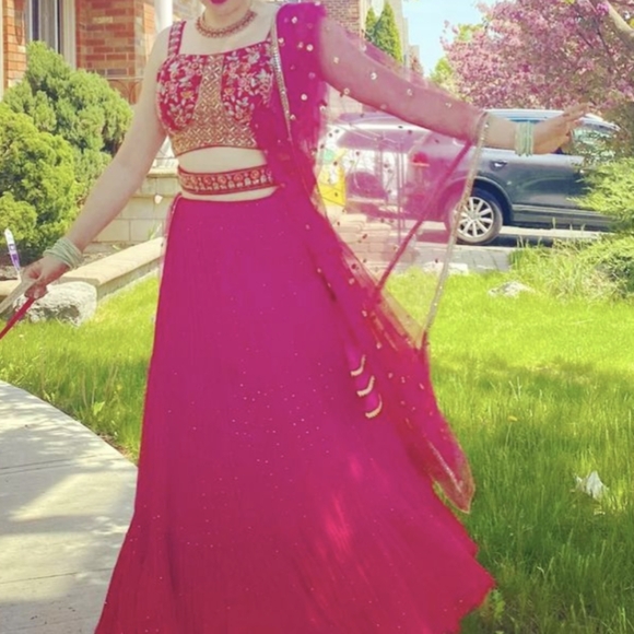 Fucshi lehenga set - Picture 1 of 8